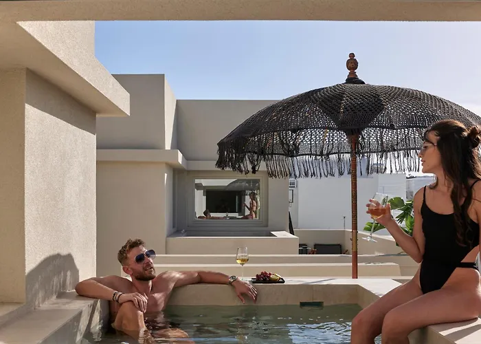 Alaso Design * Fira (Santorini)