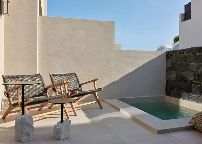 Alaso Design * Fira (Santorini)